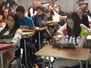 Mrs. De’s eighth period Earth Science class studies to prepare for final exams.
