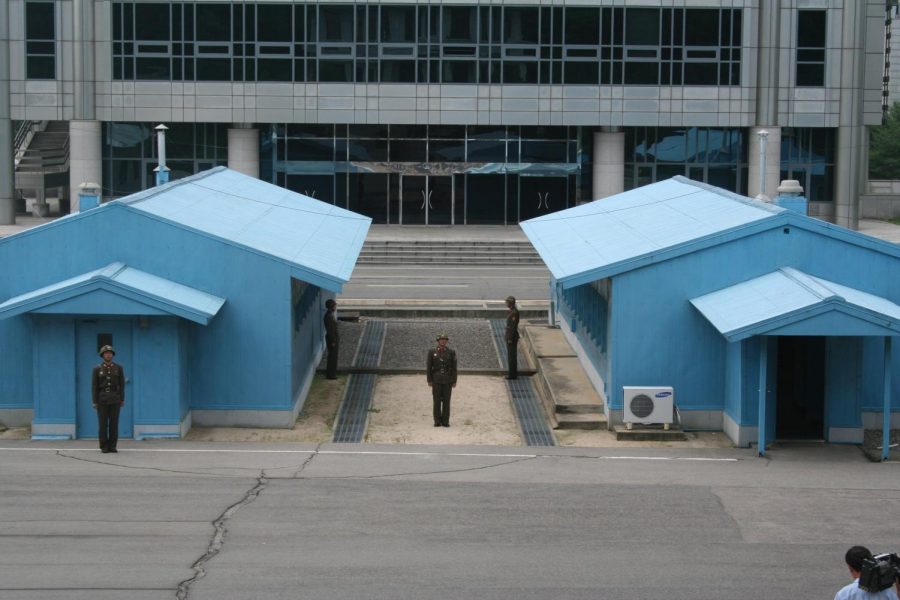 North-South_Korean_border_(6647230281)